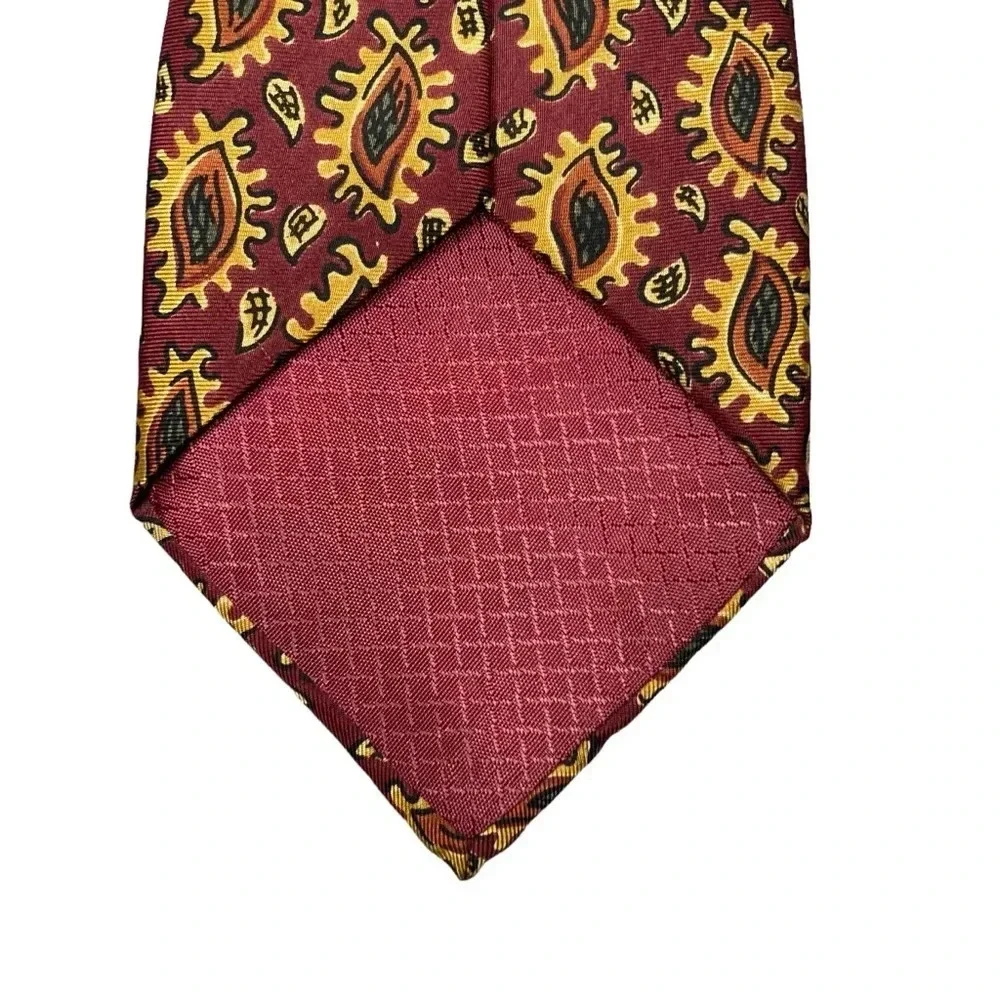 Christian Dior Men's Burgundy Geometric Print Neck Tie
